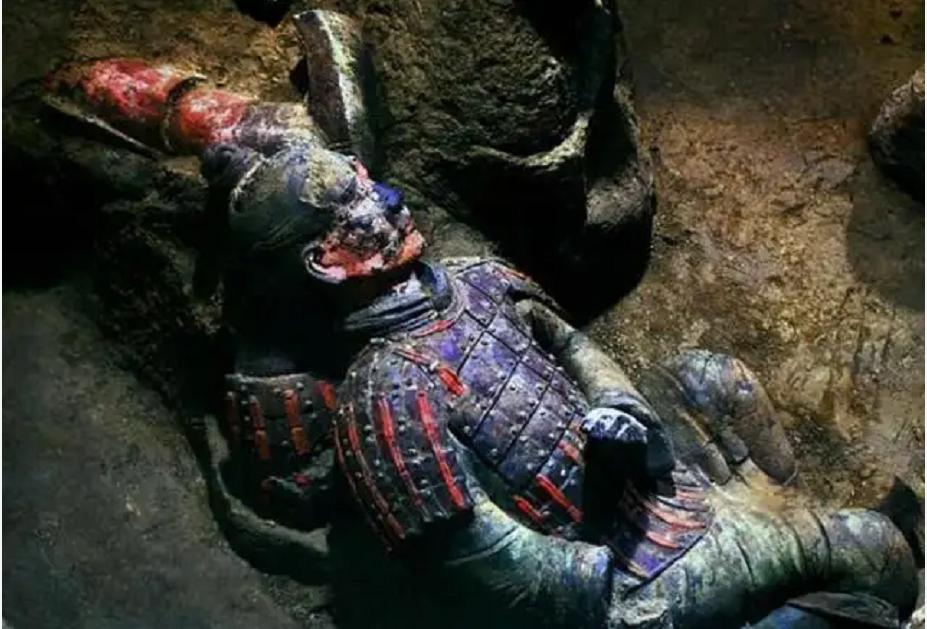 兵马俑超导材料绝密研究所,为什么兵马俑会涂装蓝色超导材料