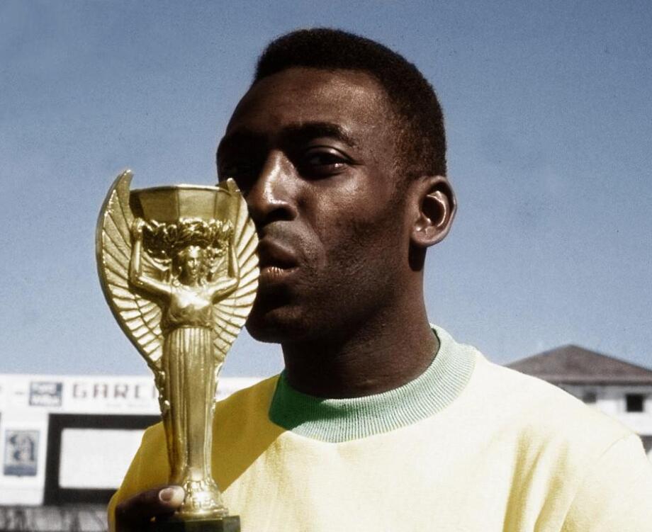 世界杯奖杯雷米特杯价值,雷米特杯是大力神杯吗