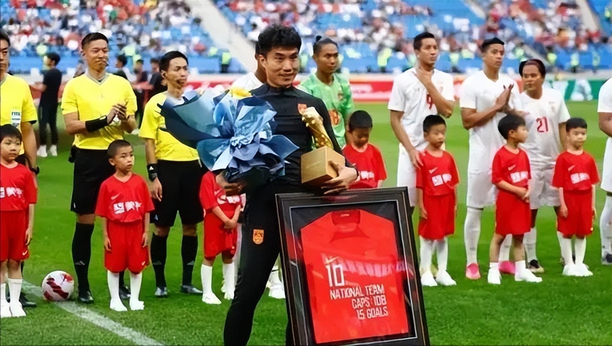 拿一亿给中国足球,足协保障世俱杯