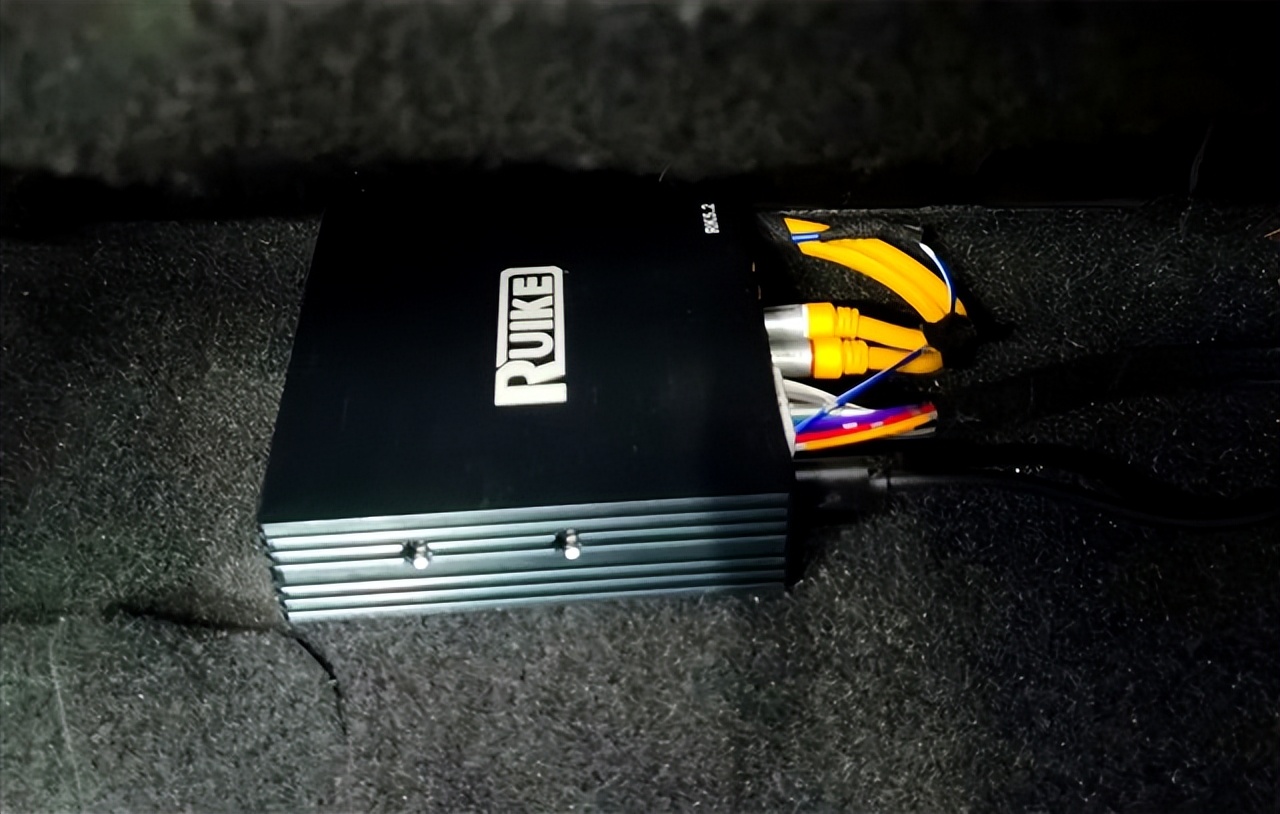 第八代凯美瑞喇叭音响试听,21款凯美瑞音响喇叭改装