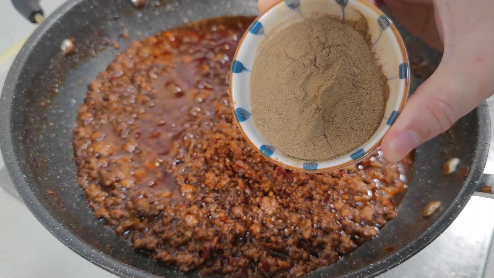 爱吃面条的收藏教你简单做法,爱吃面的要收藏教你杂酱家常做法