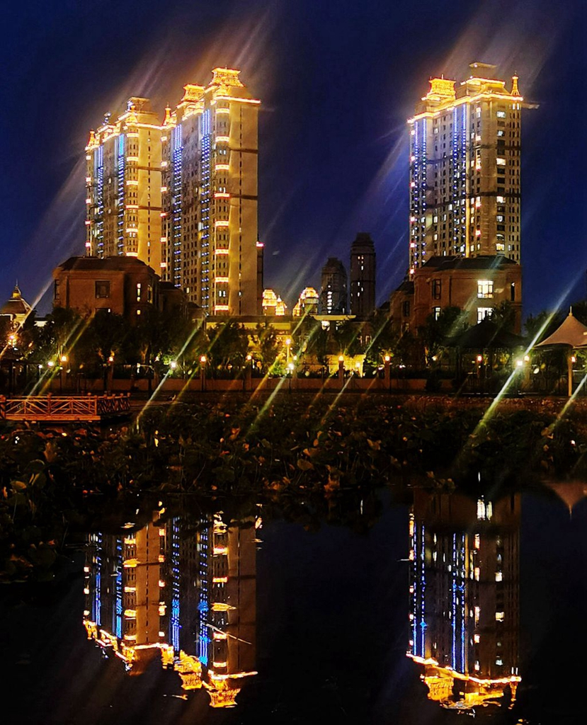 顾乡屯遗址,顾乡屯火车站