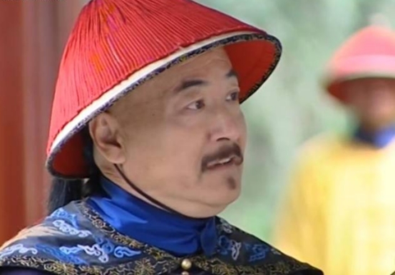 和珅与刘墉谁的年龄大,和珅阿桂同时期官位