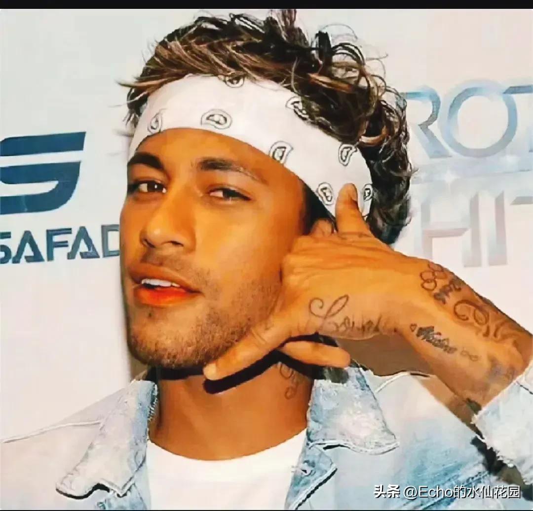 里沙利松偶像内马尔,维尼修斯内马尔偶像