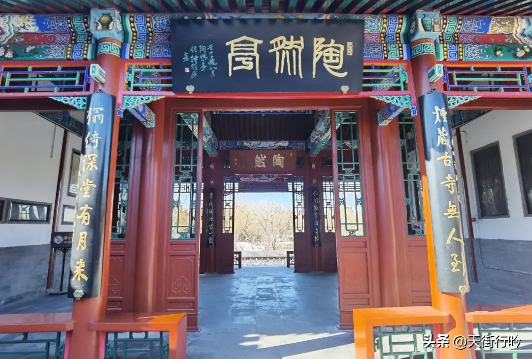 陶然亭位列四大名亭之首,陶然亭是我国四大名亭之一