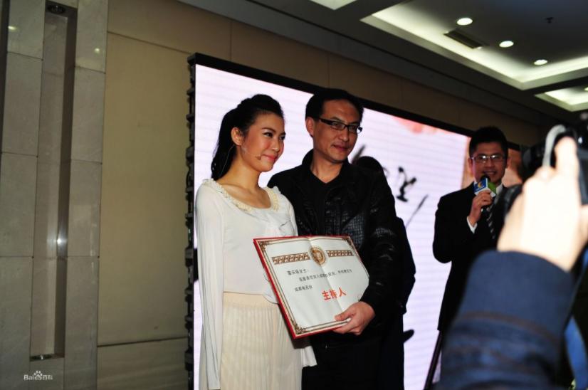 无臂女孩雷庆瑶结婚了吗,无臂女孩雷庆瑶