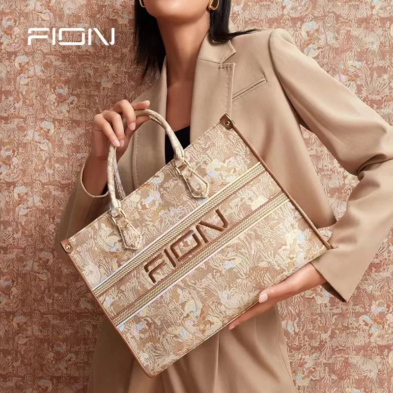 时尚女律师穿搭风格,律师穿搭推荐