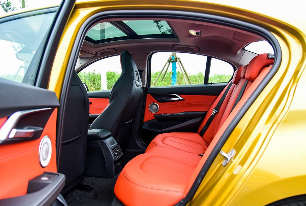 月销量两千多台的车值得购买吗,月销量1万以上的车