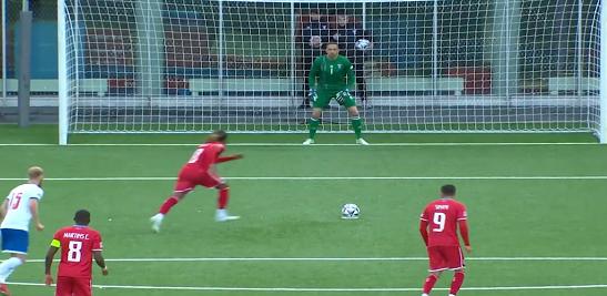 1-0，狂轰12脚！人口仅62万小国球队又赢了，他们身价是国足两倍