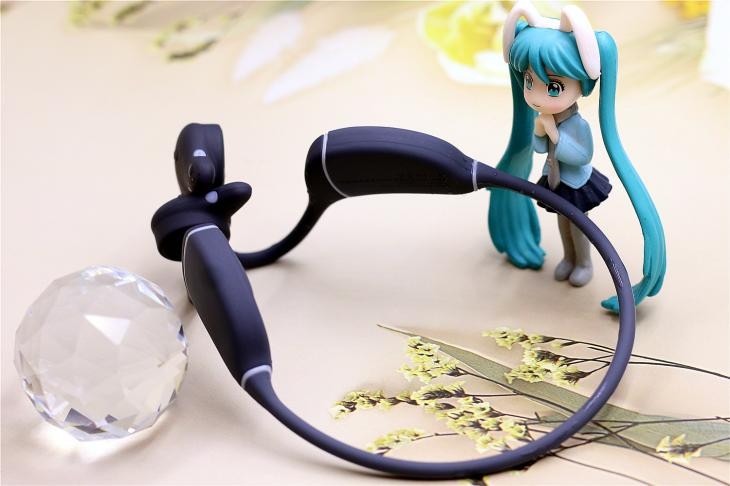 长期戴耳塞式耳机耳朵不舒服,戴耳机开始降噪耳朵不舒服