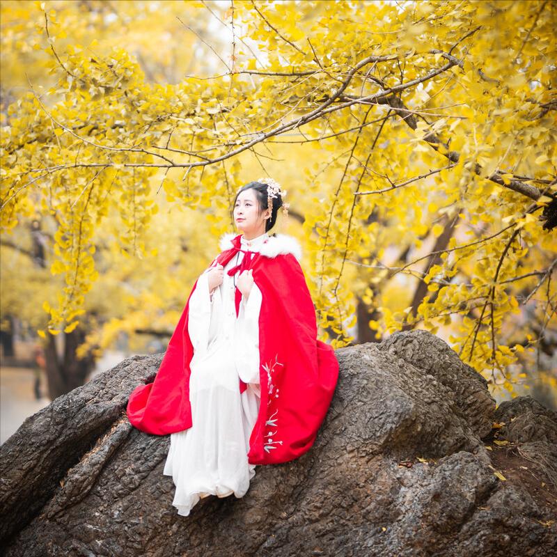 古风短篇故事：他以大婚逼我离开，却死在了大婚的当晚