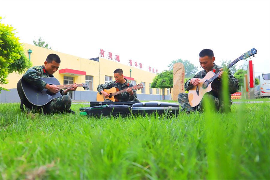 军营文化活动群众性,冬日暖心军营文化活动丰富多彩