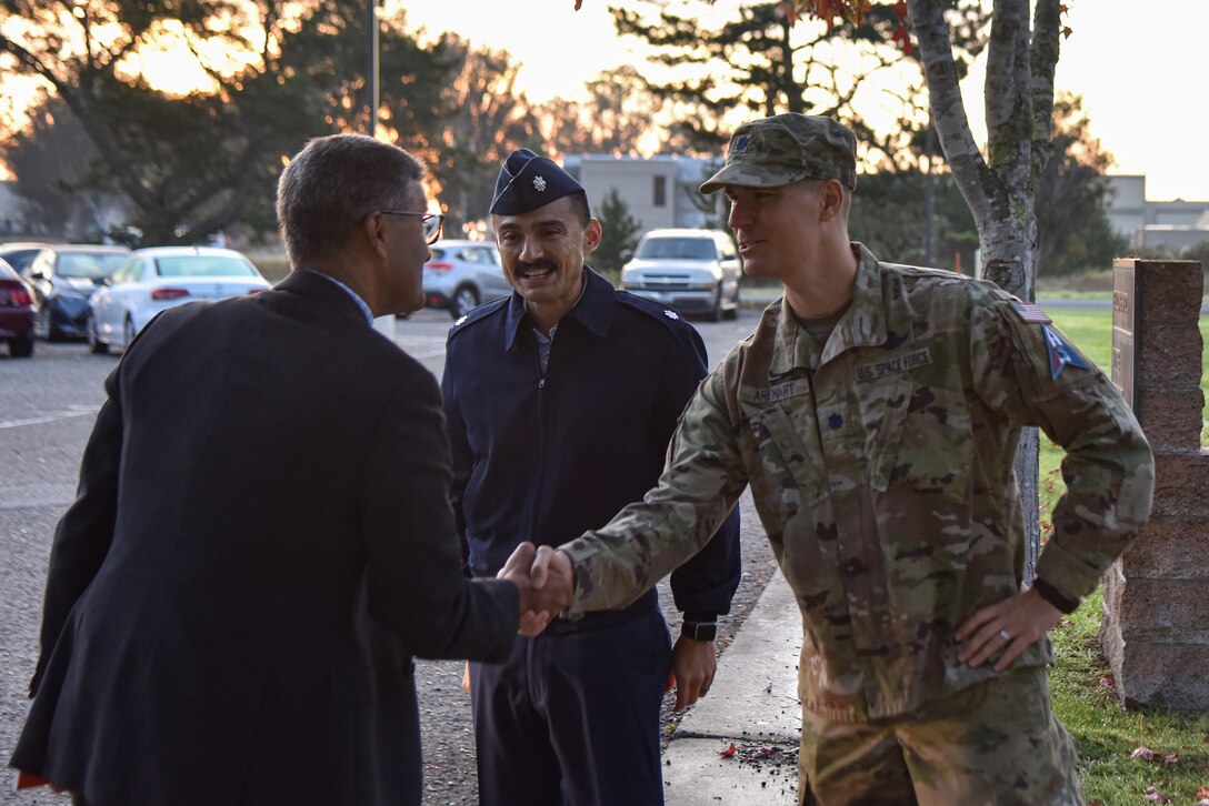 美军权威网址,美军公开的照片