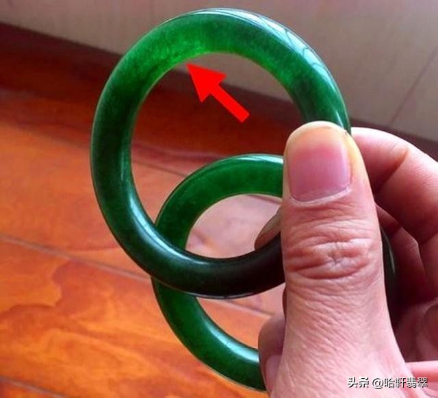 紫光灯鉴别不了的局部染色翡翠,染色假玉