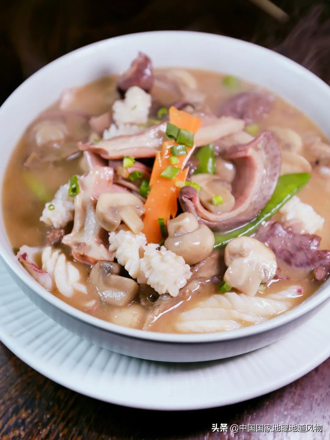 莆田荔枝龙眼枇杷,莆田的枇杷又大又甜