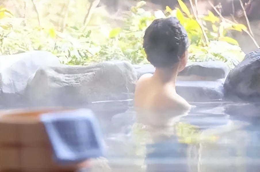 长白山的秋季,长白山夏天和秋天的区别