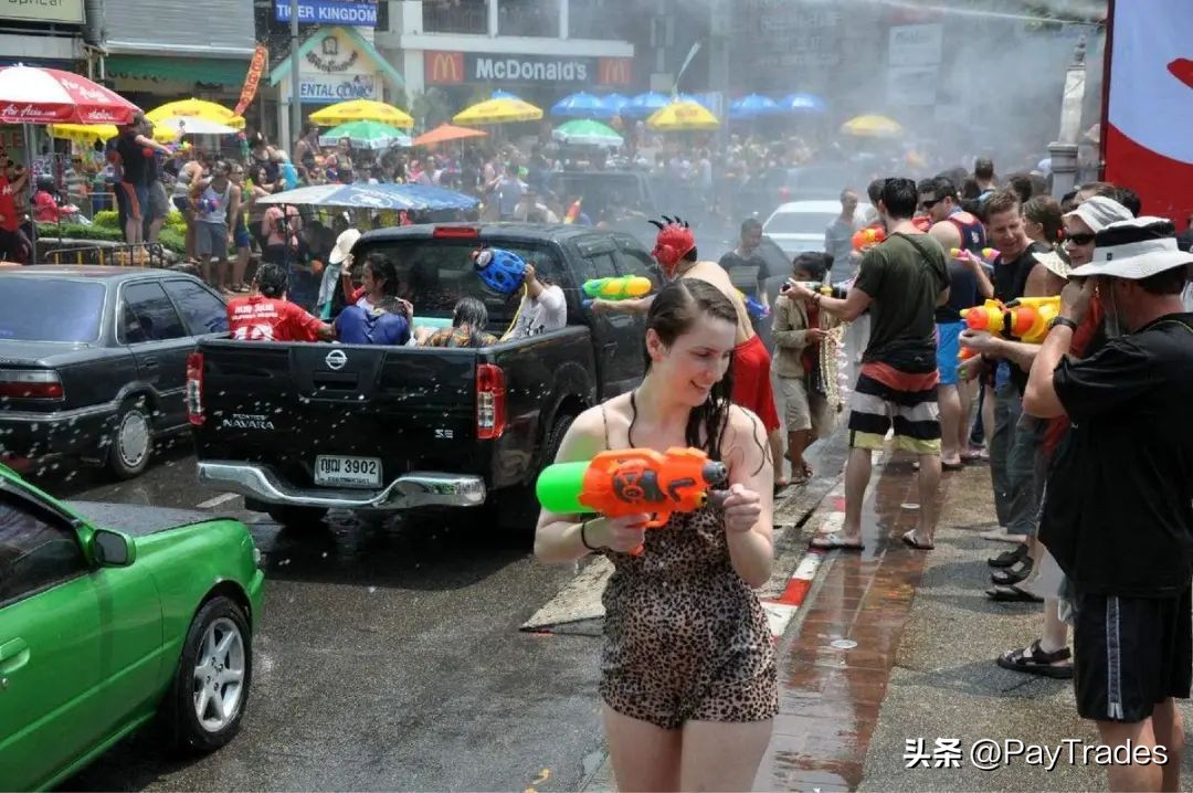 4月海外火爆节日，外贸人准备抢客户啦！