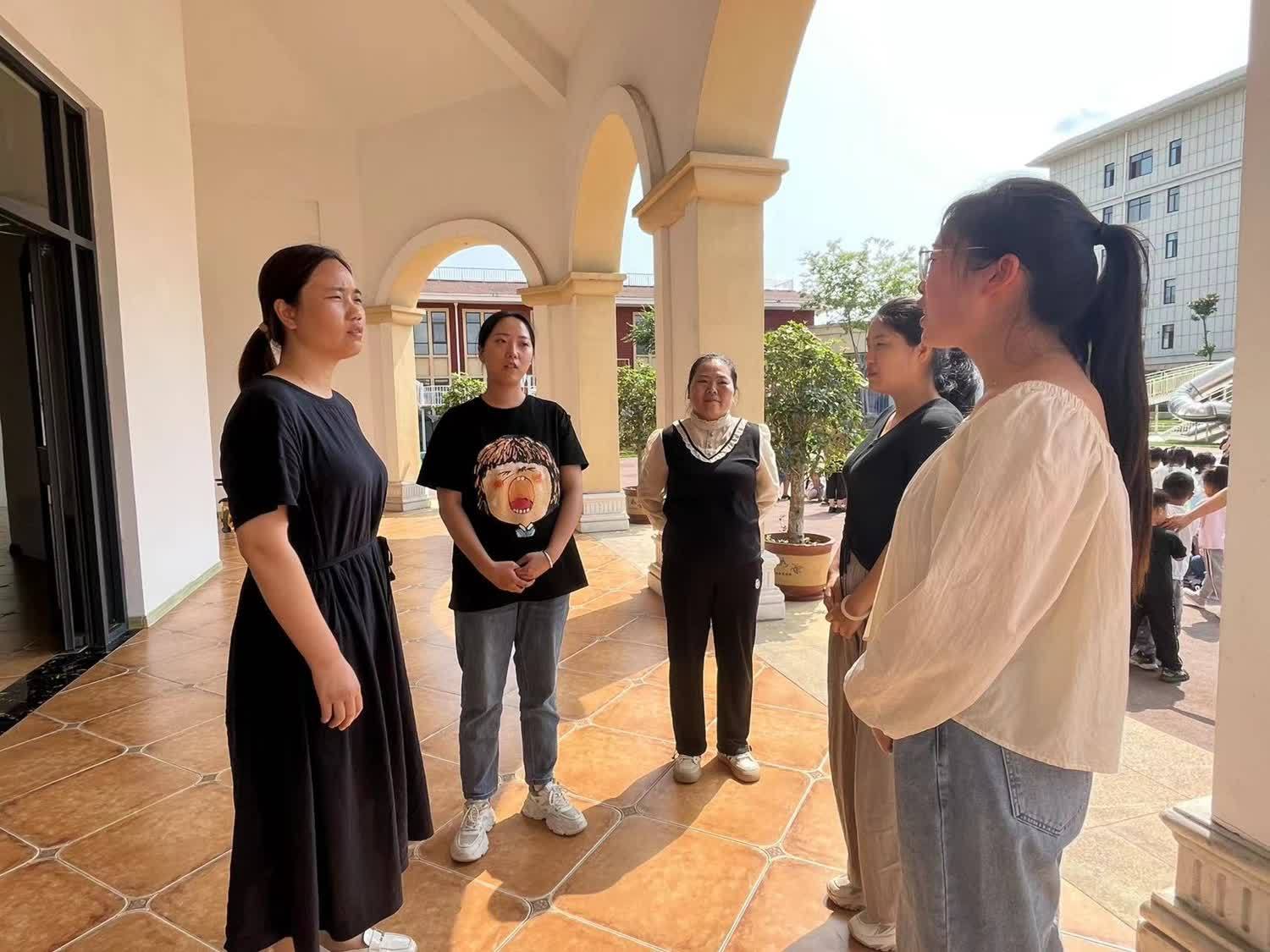 幼儿园消防人员消防培训演练,防溺水消防演练