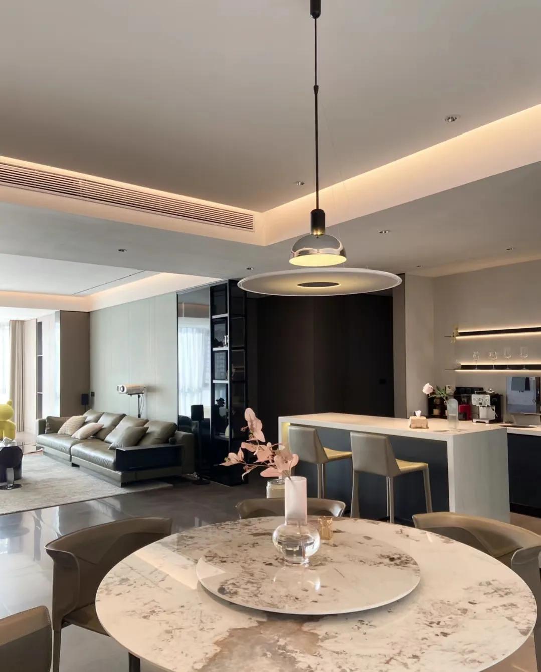 广东女主拒绝“过度装修”，全屋装修的非常漂亮，堪称装修教科书