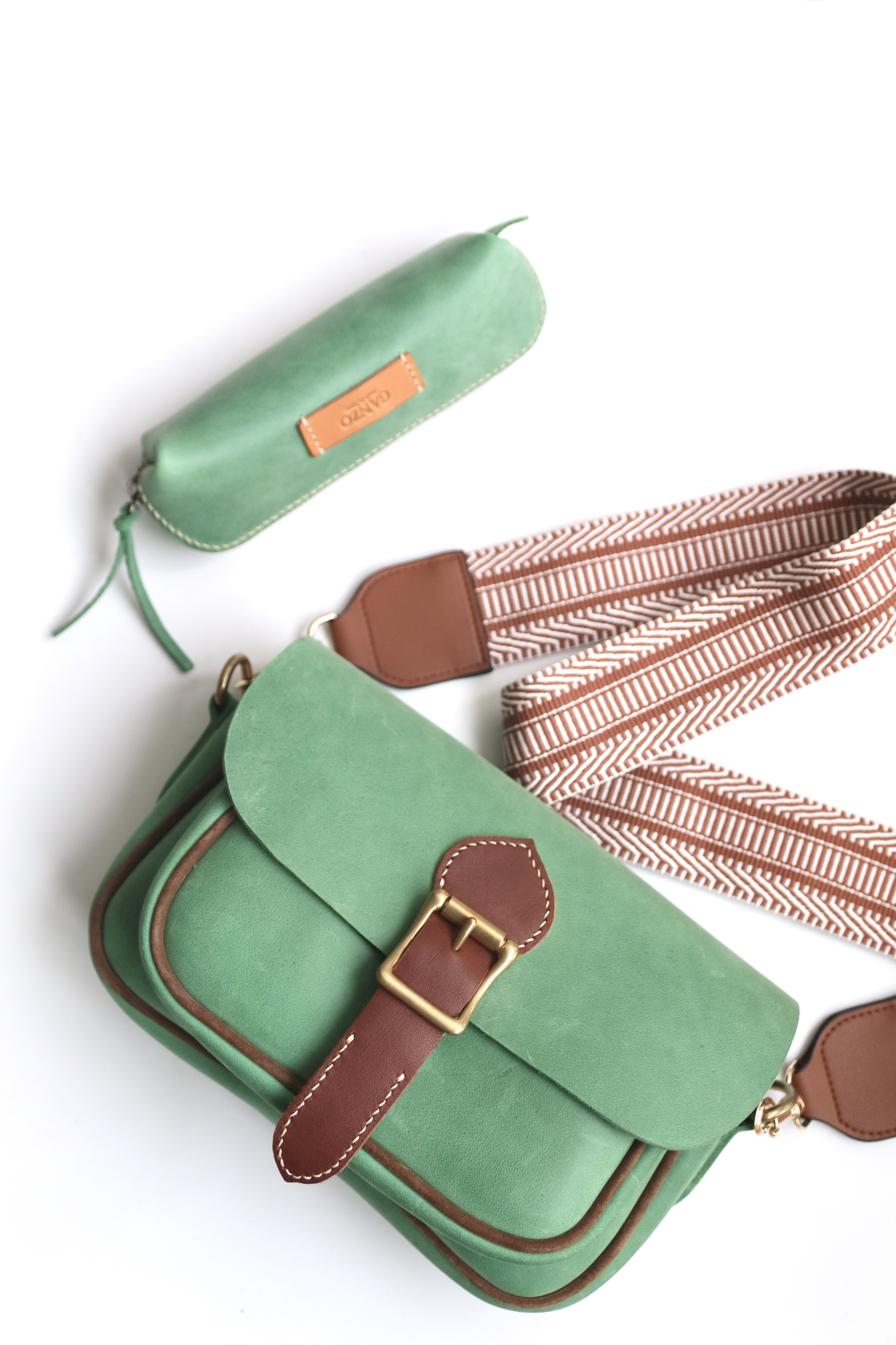 手工包包怎样才有立体感,手工包包有弹力