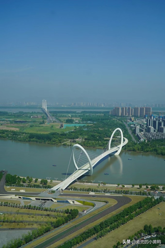 感受南京的艺术风格美食分享,中式情调南京美食