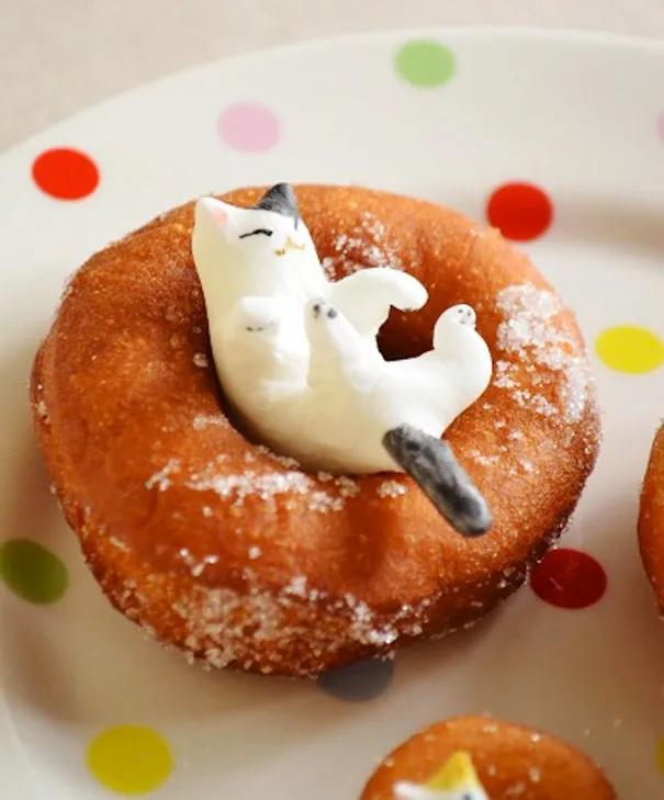 教我们自制可以吃的猫咪甜品,自己制作猫咪甜品