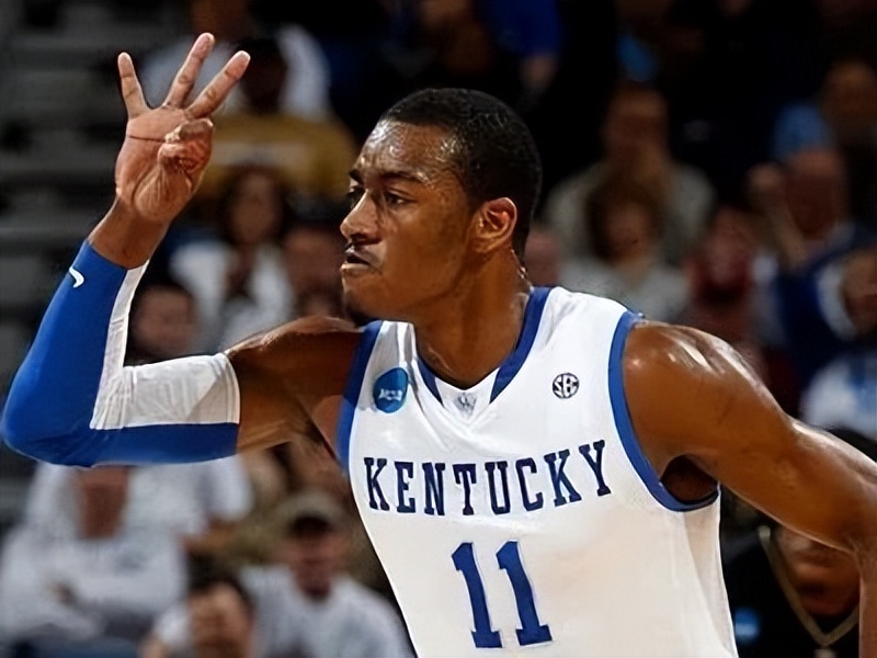 球员故事小托马斯,球员约翰沃尔