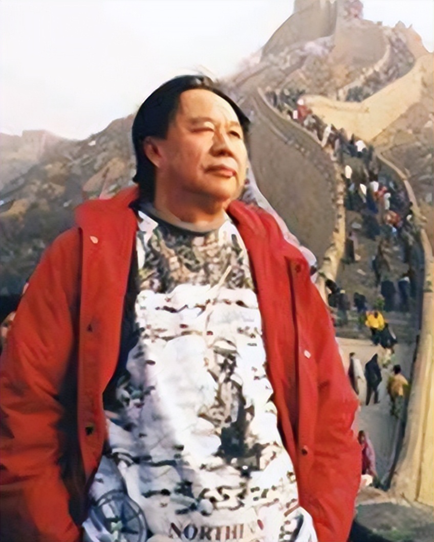 巨骗还是天才？罐头换苏联飞机，三度入狱，76岁坐拥北京264套房