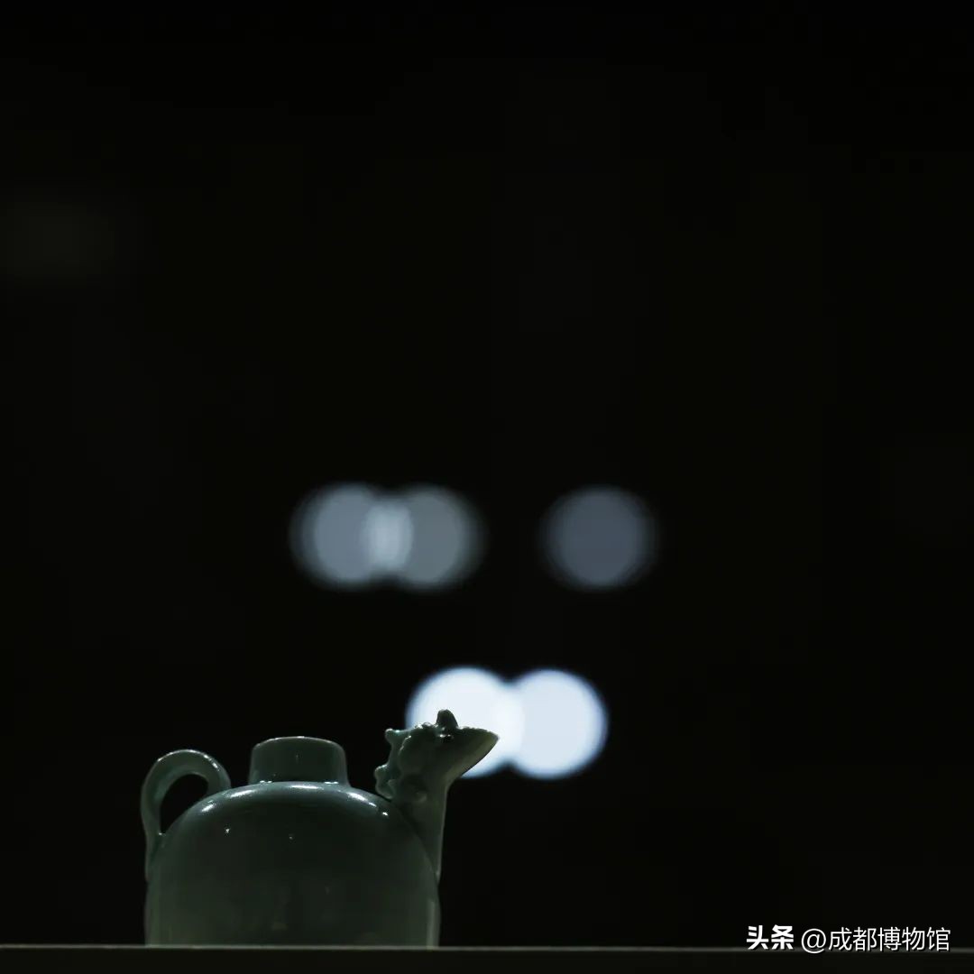 青花瓷最经典的诗词,宋瓷之美的诗句