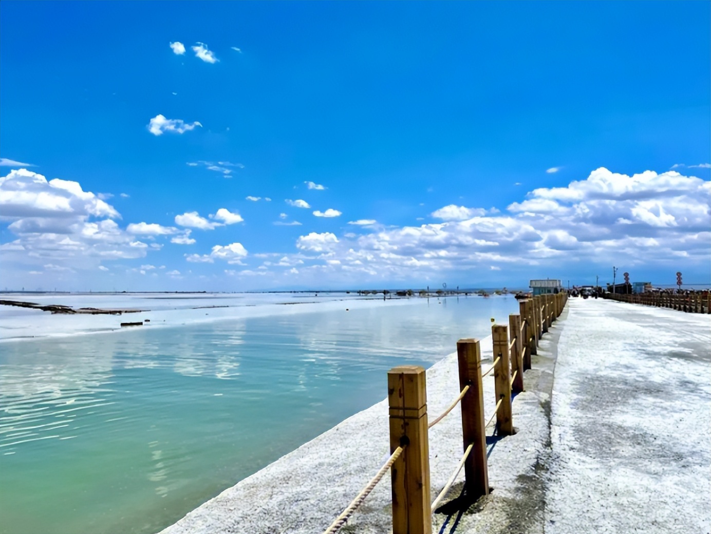 去西宁租车还是坐大巴去青海湖,中秋国庆西宁租车自驾价格明细表
