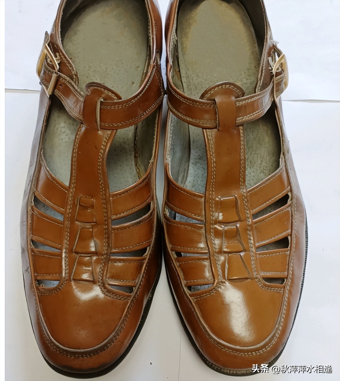 小红皮鞋品牌,小红皮鞋