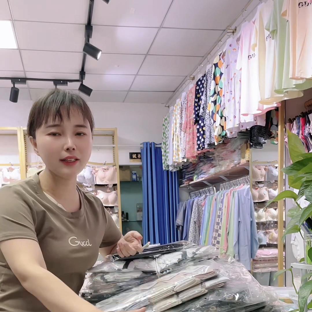 点赞评论回复（名品加油）四个字即可到店免费领惊喜全...