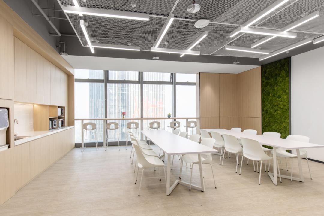 华可可实景落地作品|深圳前海万邑通科技总部办公室