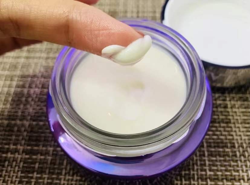 40岁以上选什么面霜比较适合,40岁左右用什么面霜比较好