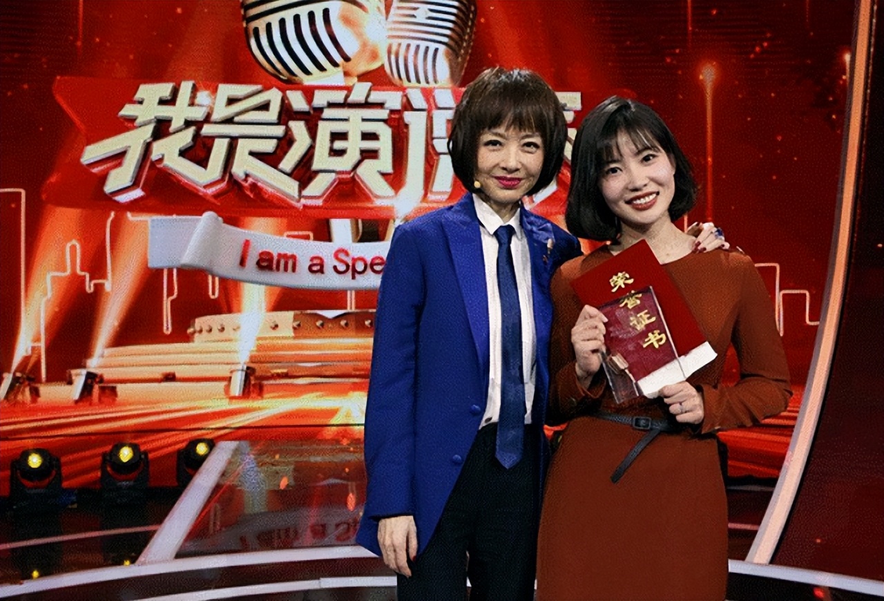 17岁女孩拒绝保送清华北大,浙江女孩考取哈佛