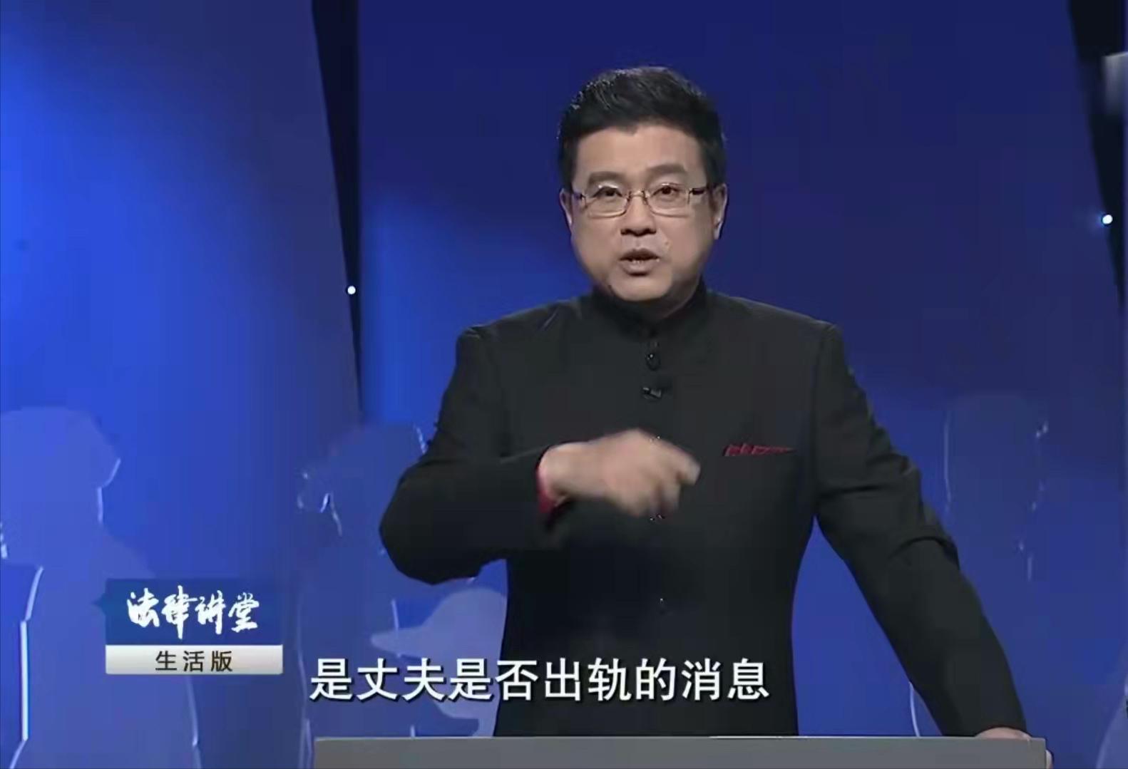 女子抓老公出轨闺蜜,女子抓丈夫出轨闺蜜