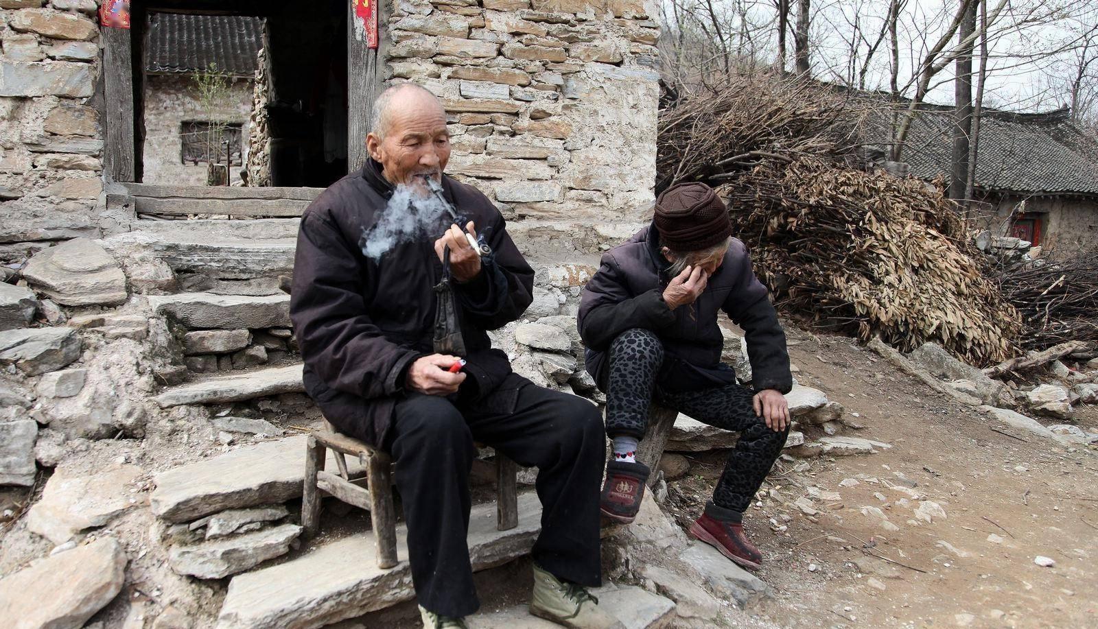 年轻人和老年人观念真的不一样,老年人和年轻人的消费行为差异