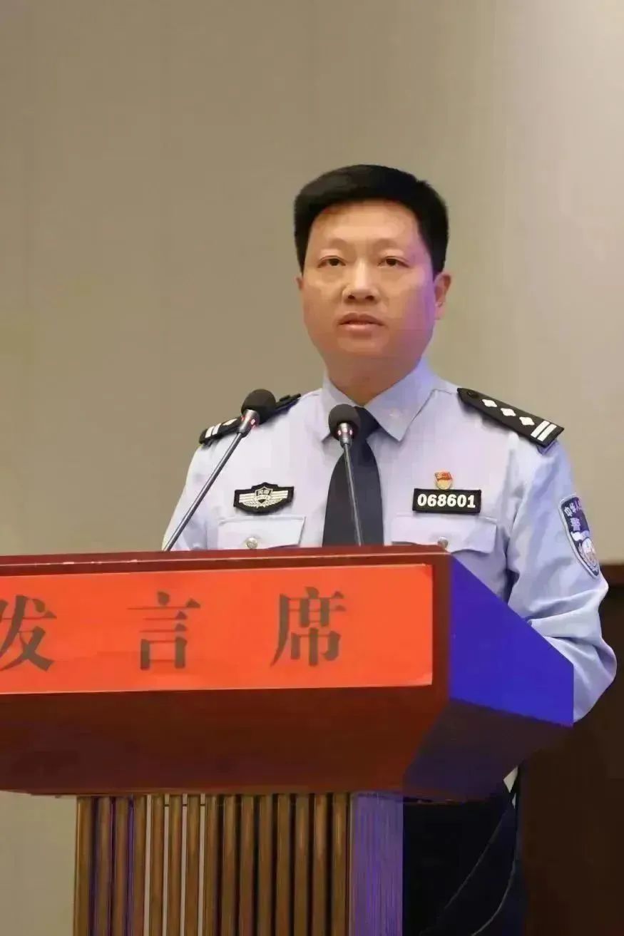 观摩+交流务实高效促提升——周口市平安建设暨公安派出所标准化和“一村（格）一警”建设淮阳现场会召开