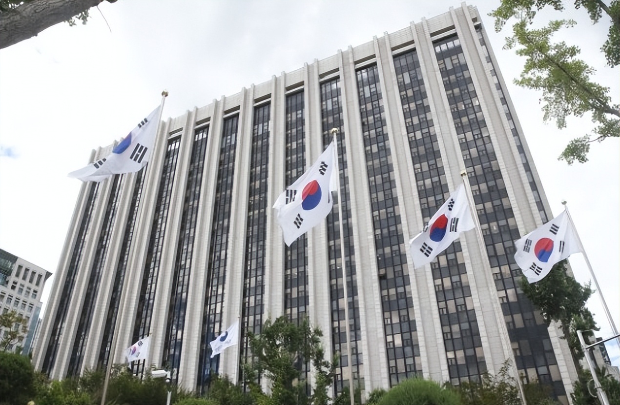 中国游客入境韩国被挂黄牌遭围拍,韩国限制中国旅客入境详情