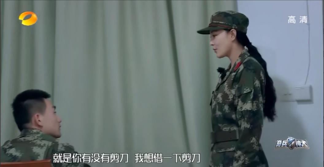 张馨予晒出老公何捷照片帅气迷人,张馨予和老公何捷婚后齐露面