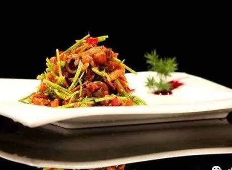 冬季羊肉的最佳吃法,夏天羊肉的最佳吃法黄焖