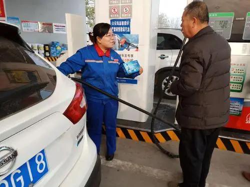 4s店首保超过5000公里还给保养吗,新车首保5000保养超过一点可以么