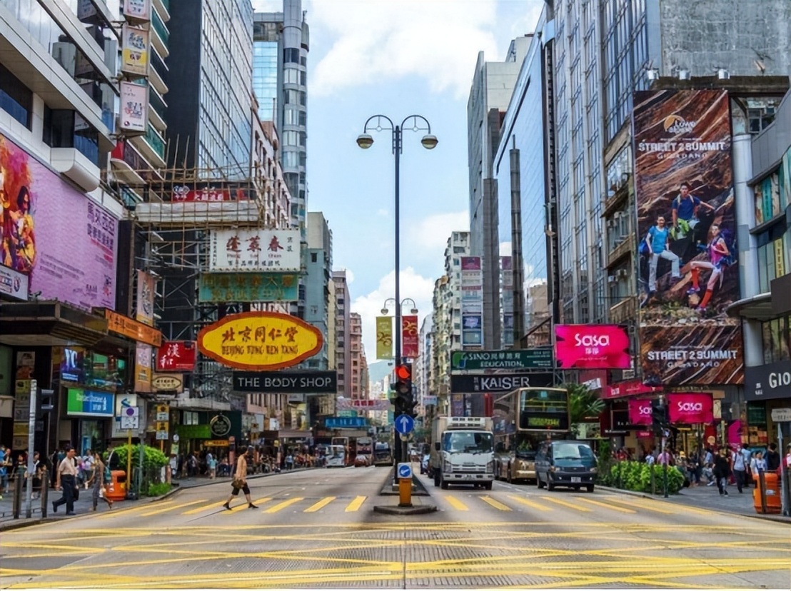 港澳明明是中国领土，大陆人过去为何还得办签证？为何只能待7天