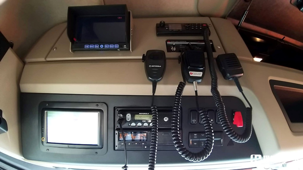 6x6全轮驱动自卸车,6x6重型牵引车