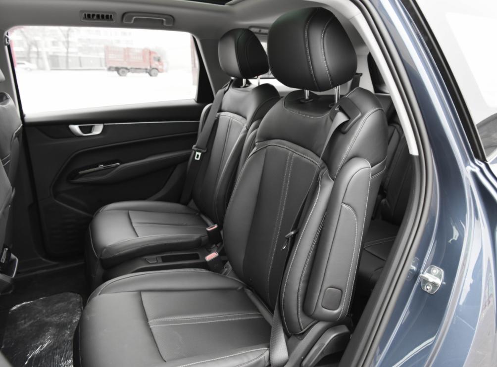 五菱凯捷跟哈弗h6哪个值得买,五菱凯捷马力测试