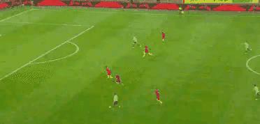 中国男足迷之操作gif,男足爆笑名场面动画