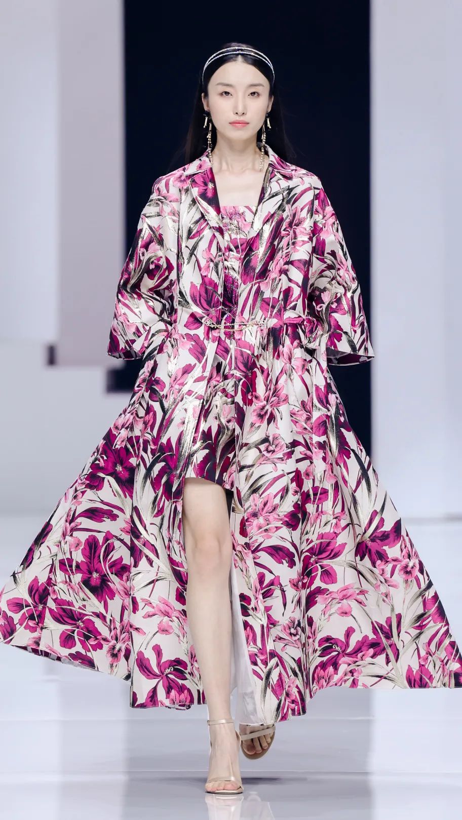 2023春季流行款式,2023年中年夏季流行款式