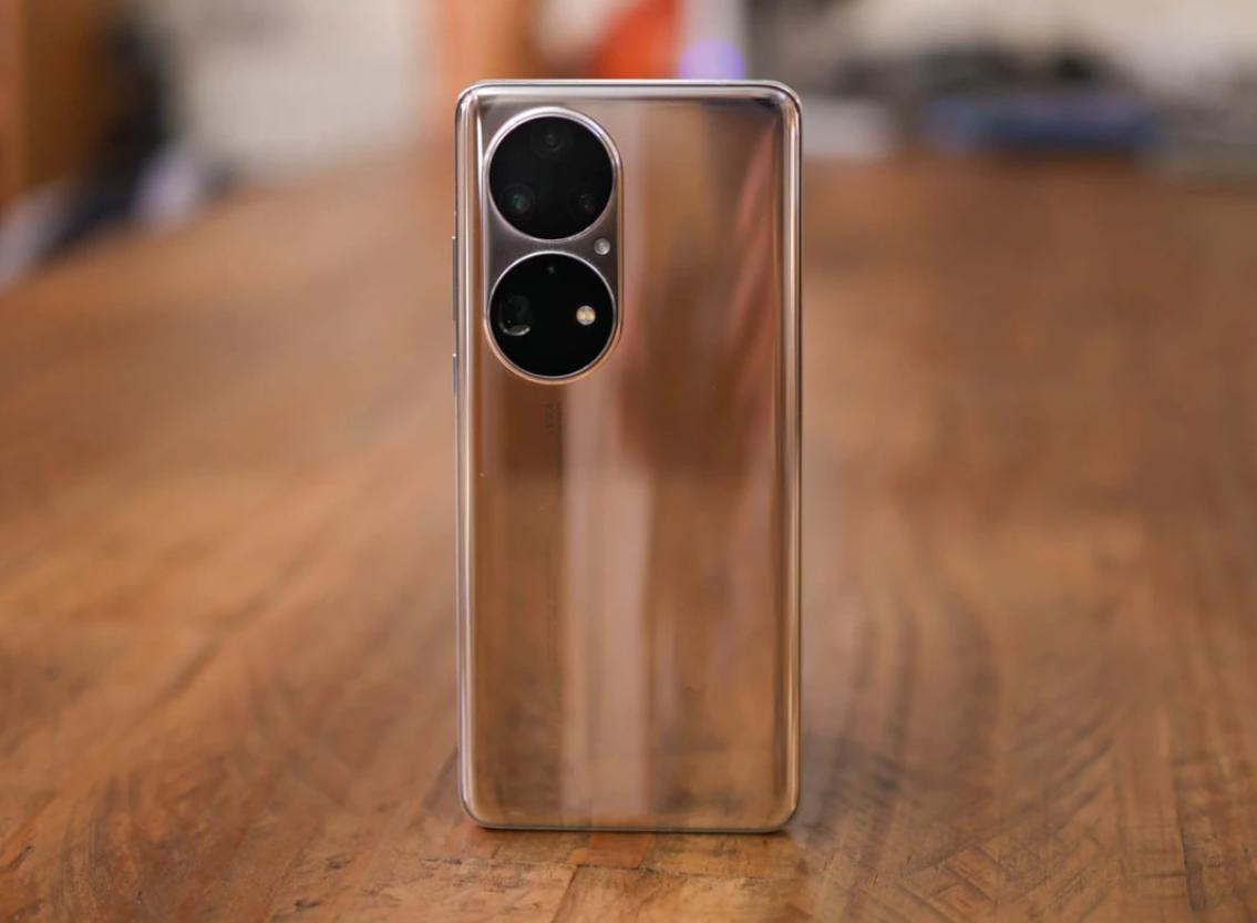 华为低端机最值得入手的,华为哪款老手机最值得购买