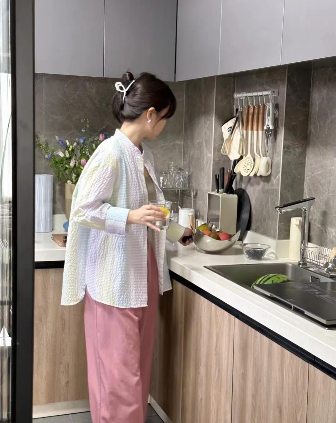 安徽女主晒出自家140㎡的家，全屋没有一丝俗气，堪称装修教科书