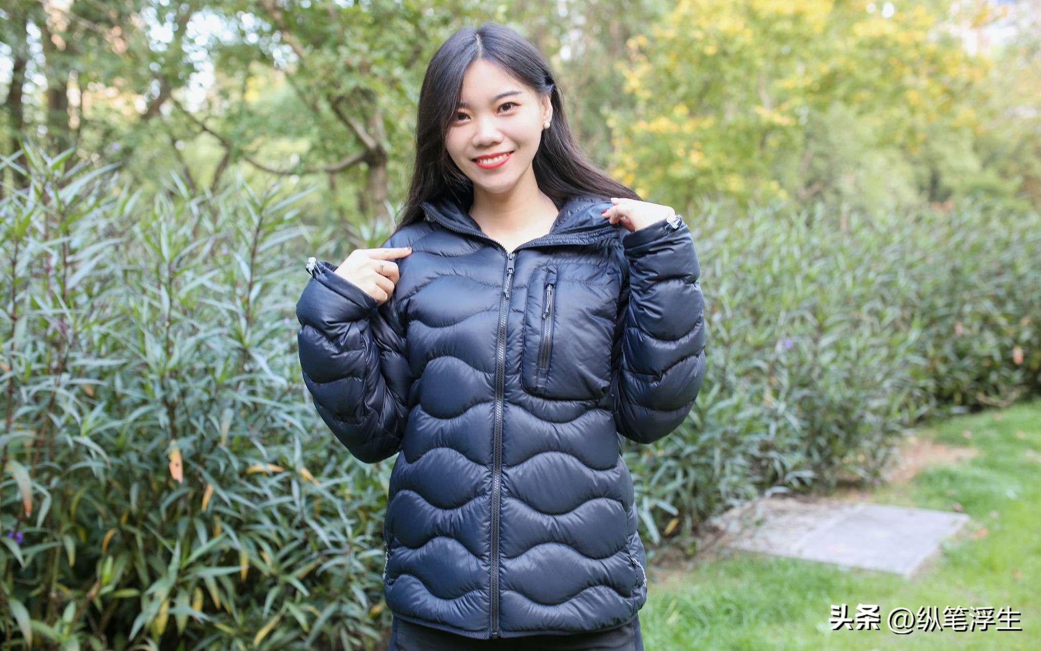 保暖与时尚PeakPerformance壁克峰轻便HELIUM系列羽绒服穿着体验